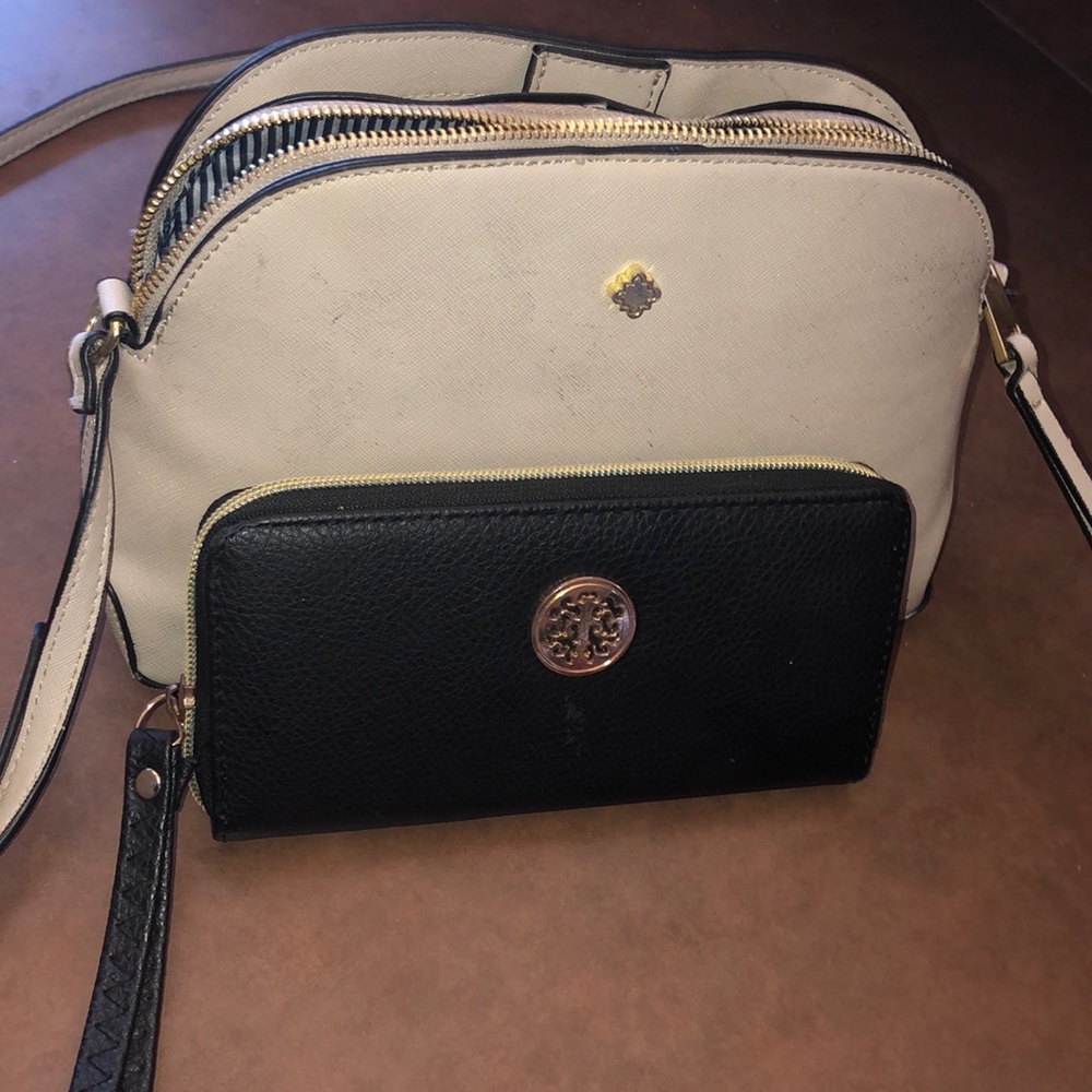 Crown and ivy purse